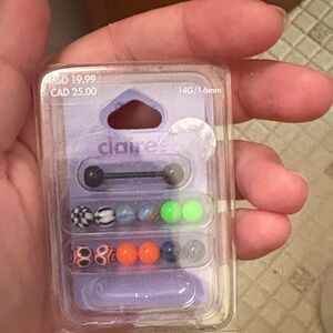 Claire's Vibrant tongue ring set 14g brand new